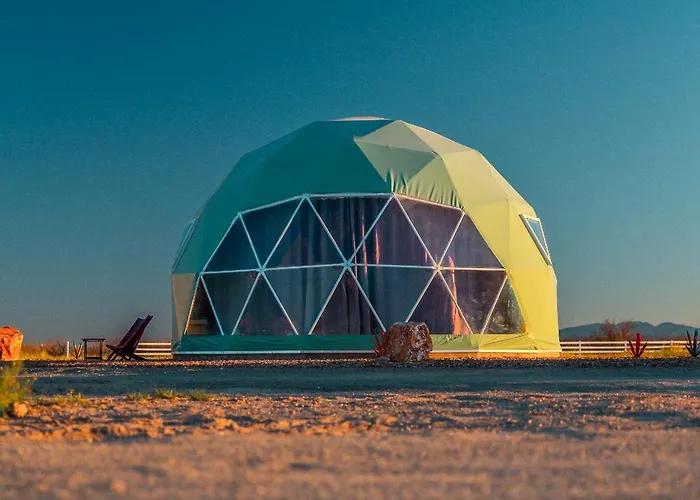Luxury tent The Hive Willcox